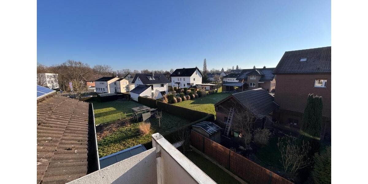 Renovierte Dachgeschosswohnung 3 zimmer