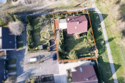 Charmantes Einfamilienhaus mit Einliegerwohnung + der Option auf zusätzlichen Baugrund in Dahl 4 zimmer