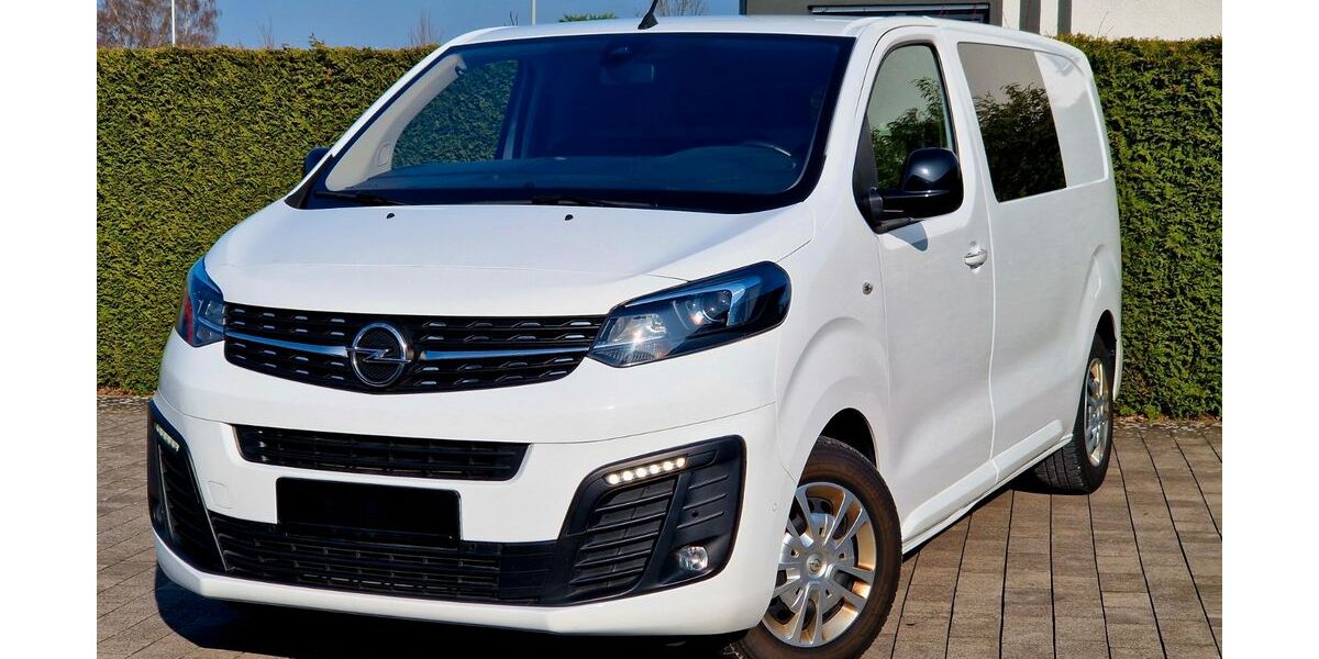 Opel Vivaro 110.000 km 18.981 &euro; Bad Lippspringe 33175