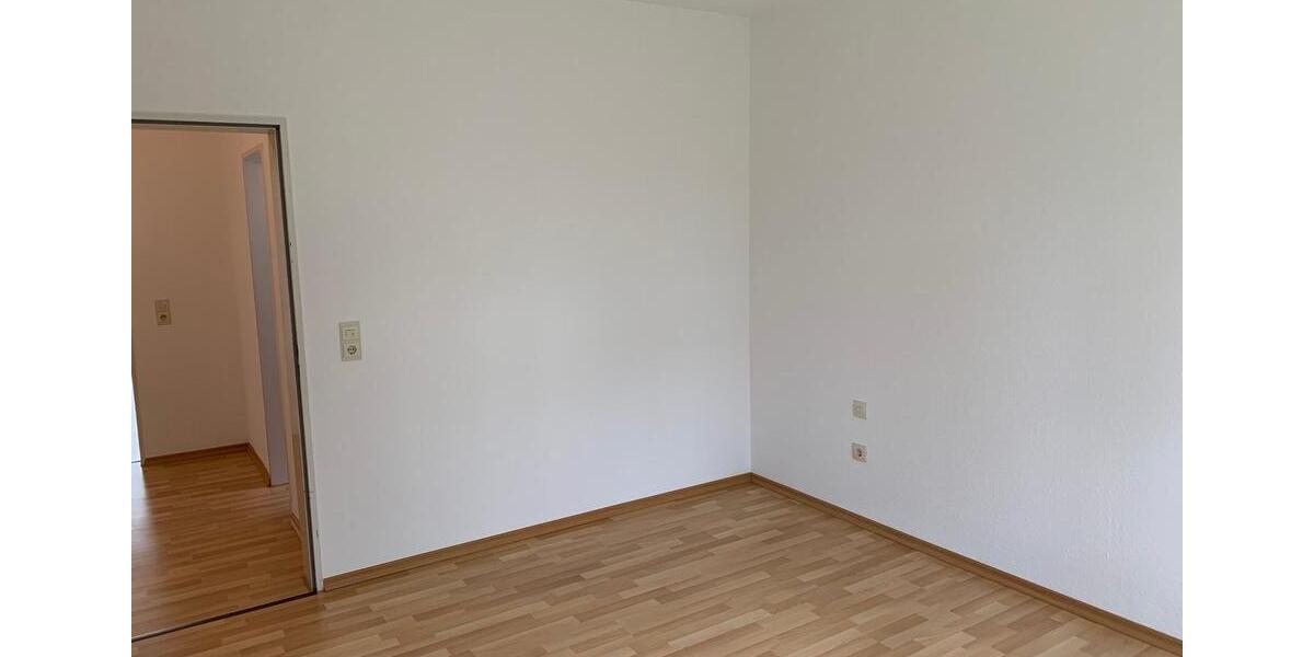 Hochparterre Detmold - 2 Zimmer, 50 m&sup2;, 138.000&euro; | Angebot:26993470