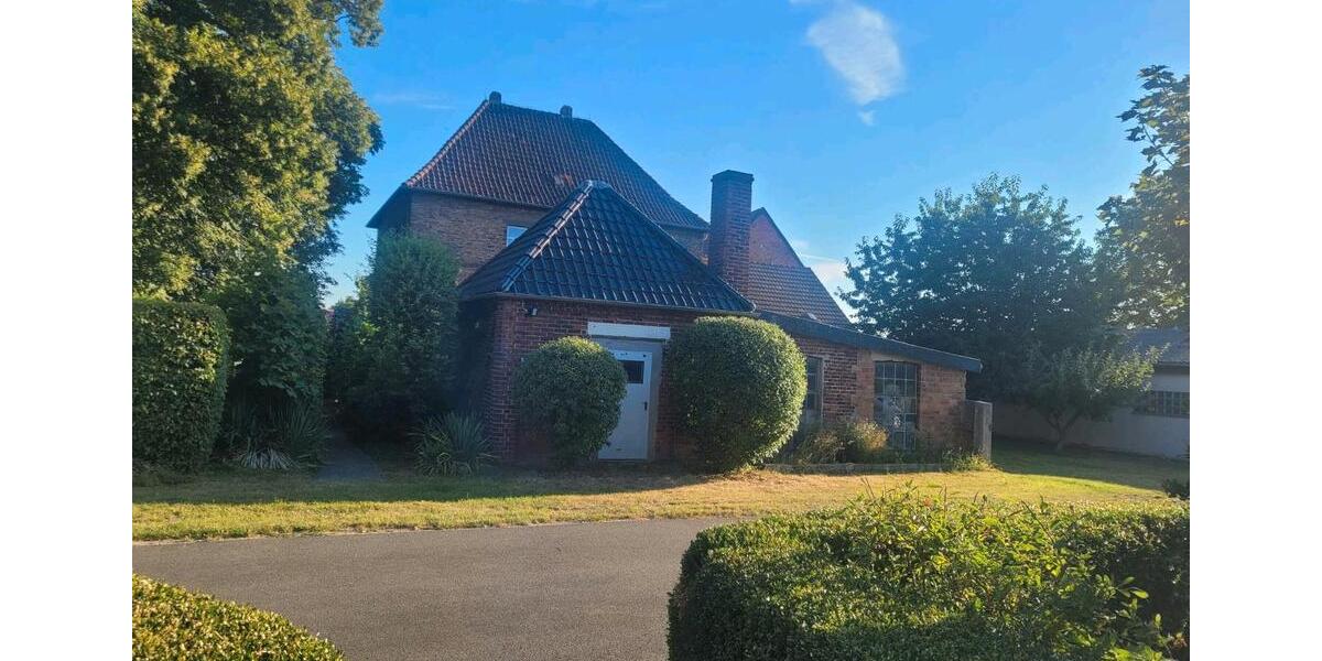Bauernhaus, Landhaus Geseke - 7 Zimmer, 200 m&sup2;, 800.000&euro; | Angebot:27428303