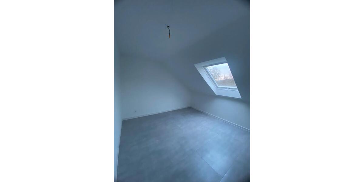 Wohnung 4Z, direkt Anfang Büren-Weine 4 zimmer