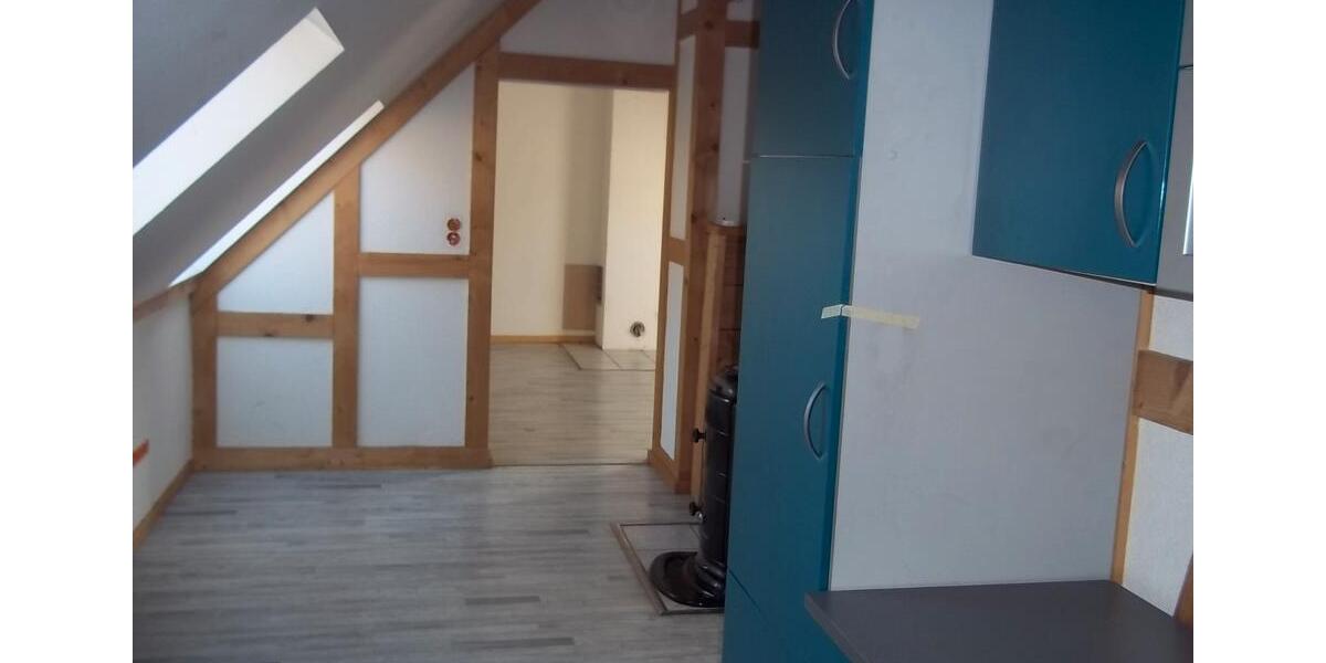 Einfamilienhaus Willebadessen - 11 Zimmer, 200 m&sup2;, 119.000&euro; | Angebot:26552134