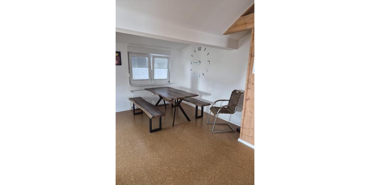 Dachgeschoßwohnung Hövelhof - 2 Zimmer, 65 m&sup2;, 800&euro; | Angebot:27626190