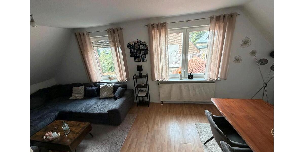 Dachgeschoßwohnung Delbrück - 1 Zimmer, 69 m&sup2;, 650&euro; | Angebot:27609135