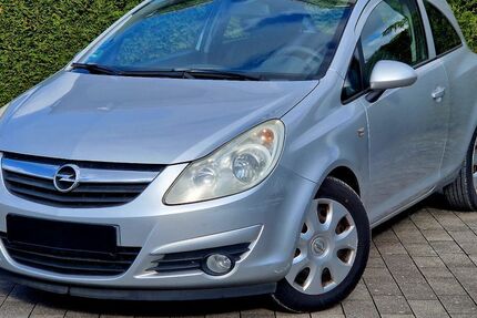 Opel Corsa 166.000 km 1.999 &euro; Bad Lippspringe 33175