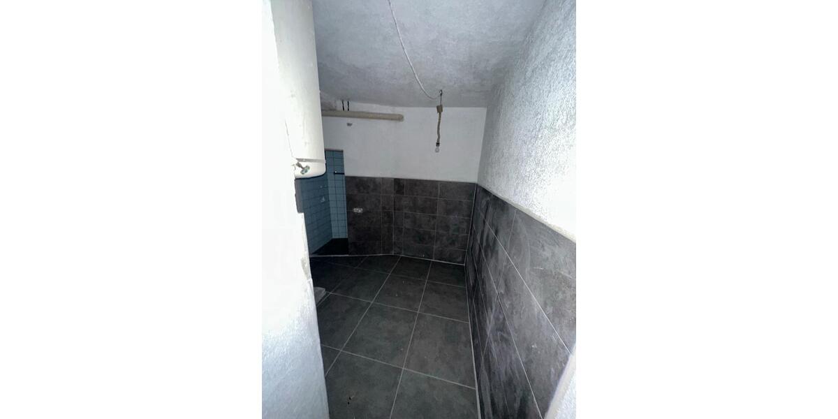 Mehrfamilienhaus, Wohnhaus Brakel - 12 Zimmer, 170 m&sup2;, 79.000&euro; | Angebot:26243741