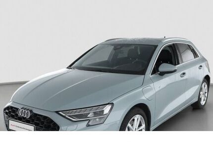 Audi A3 9.604 km 38.390 &euro; Detmold 32756