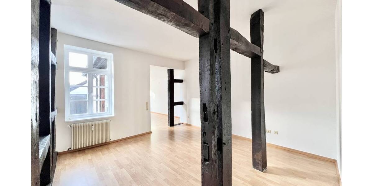 Etagenwohnung Detmold Innenstadt - 2 Zimmer, 93 m&sup2;, 199.000&euro; | Angebot:26093789