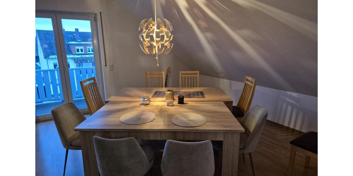 Dachgeschoßwohnung Paderborn - 3 Zimmer, 91 m&sup2;, 750&euro; | Angebot:25571549