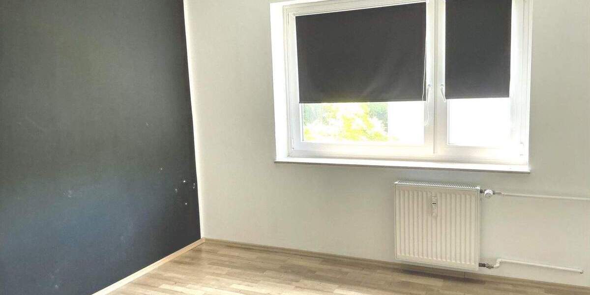 Etagenwohnung Detmold Hakedahl - 3 Zimmer, 72 m&sup2;, 99.900&euro; | Angebot:24460291
