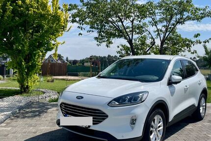 Ford Kuga 61.500 km 18.500 &euro; Schloß Holte-Stuckenbrock 33758
