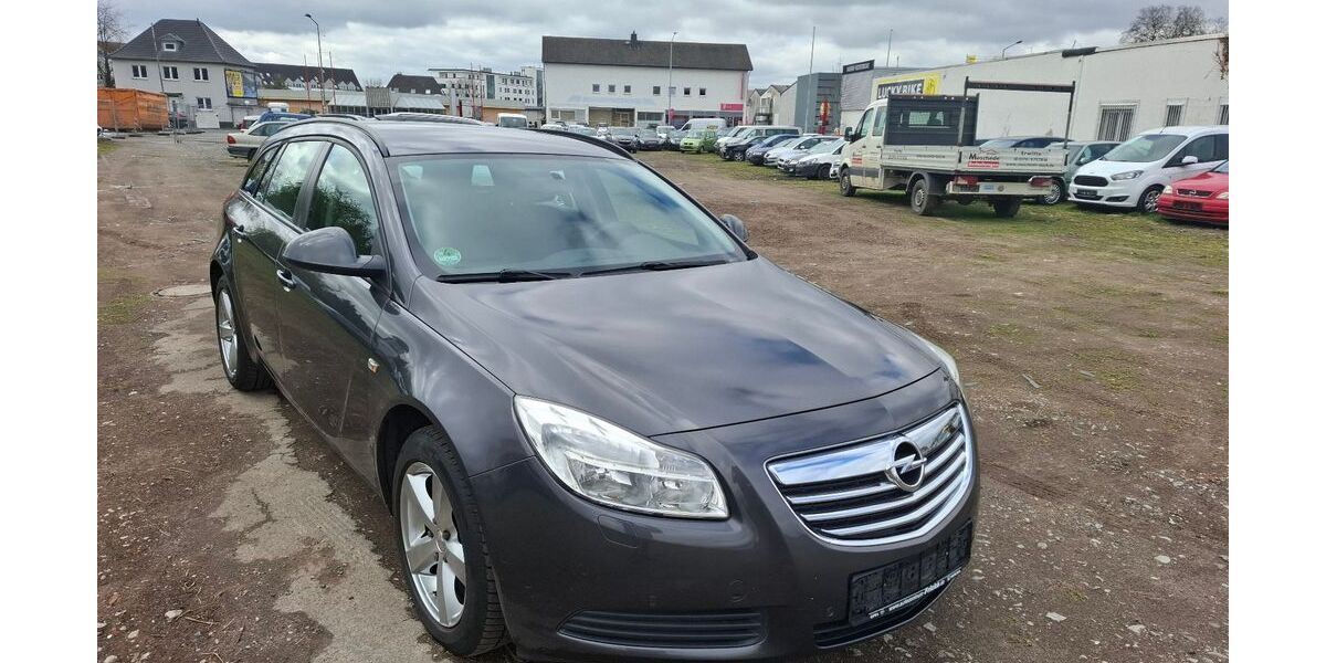 Opel Insignia 271.000 km 2.999 &euro; Paderborn 33100
