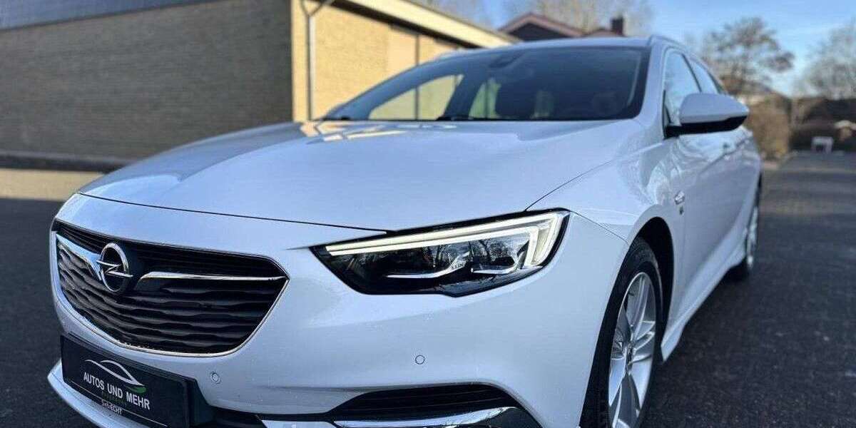 Opel Insignia 117.000 km 15.299 &euro; Paderborn 33100