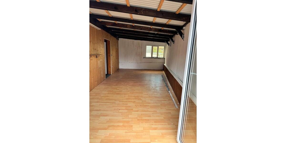Einfamilienhaus Nieheim - 6 Zimmer, 160 m&sup2;, 115.000&euro; | Angebot:26939542