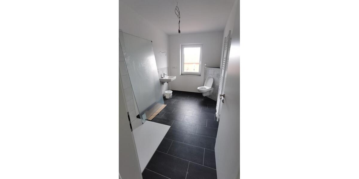 Dachgeschoßwohnung Hövelhof - 3 Zimmer, 101 m&sup2;, 1.200&euro; | Angebot:27621948