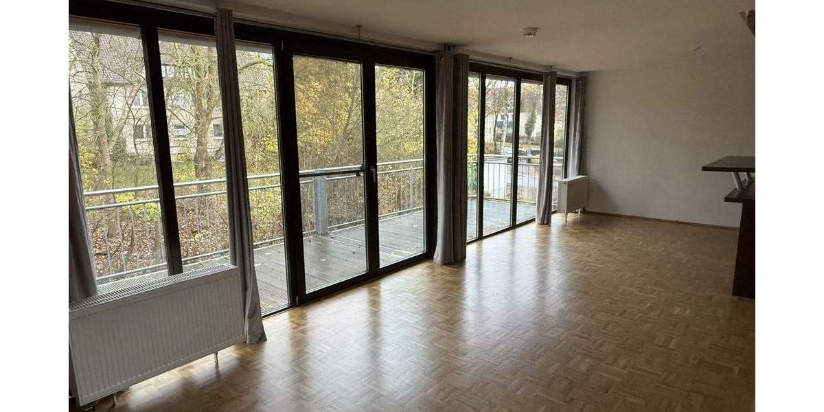 Etagenwohnung Detmold Innenstadt - 3 Zimmer, 91 m&sup2;, 950&euro; | Angebot:25819968