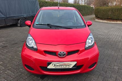 Toyota Aygo (X) 107.804 km 2.999 &euro; Salzkotten 33154