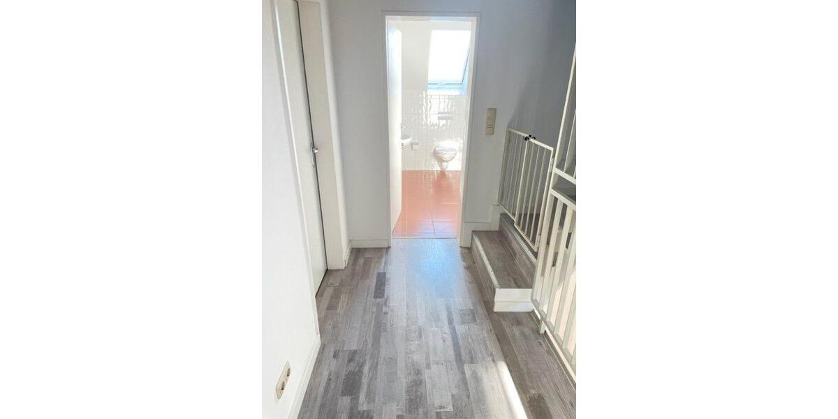 Einfamilienhaus Paderborn Neuenbeken - 5 Zimmer, 138 m&sup2;, 1.240&euro; | Angebot:26234311