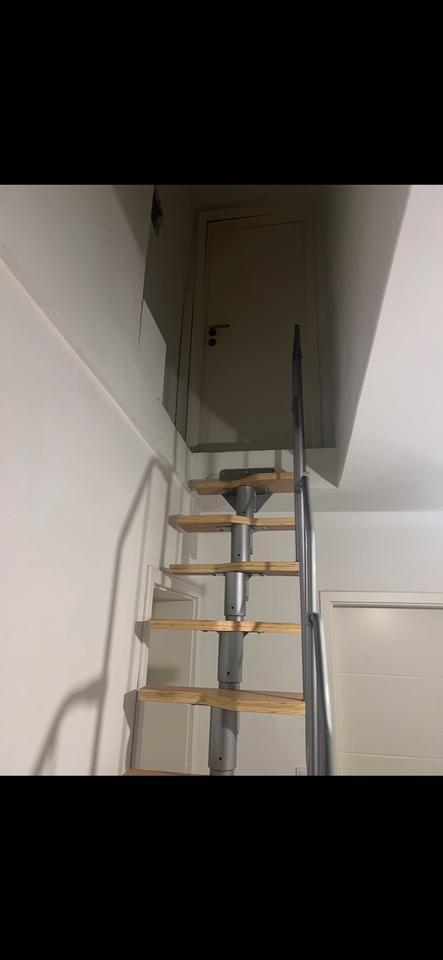 Gepflegtes Rhein-Mittelhaus mit Garage zimmer
