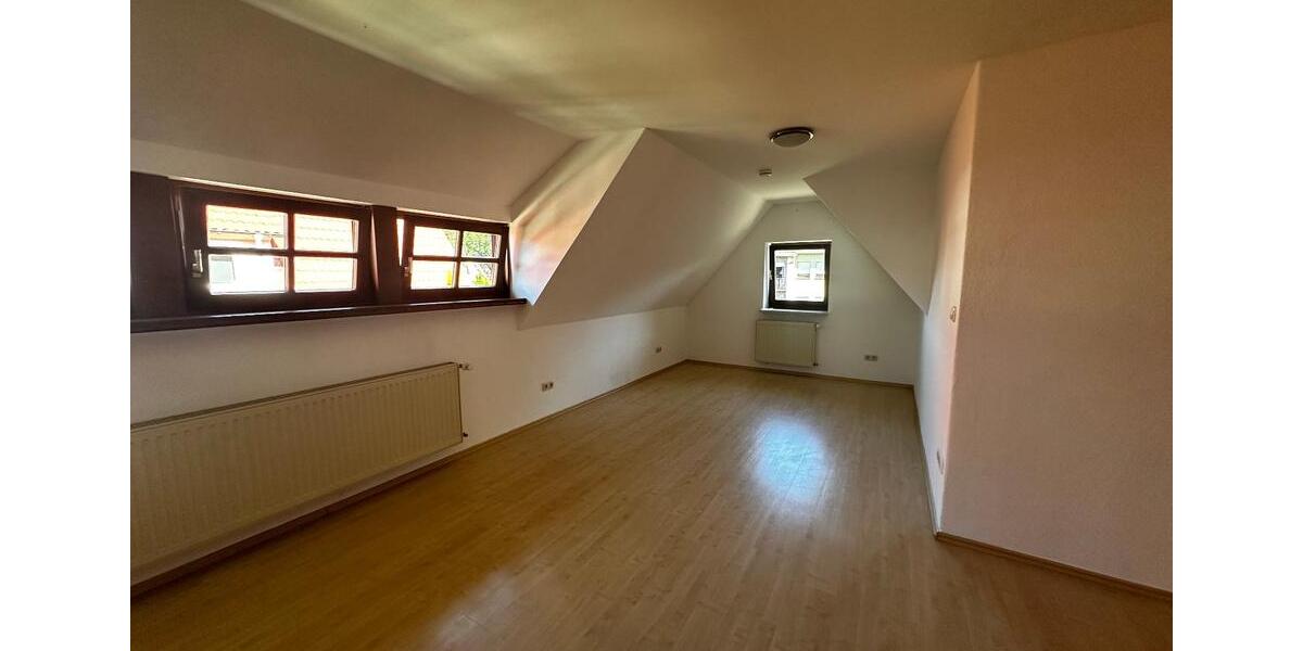 Etagenwohnung Hövelhof - 4 Zimmer, 110 m&sup2;, 225.000&euro; | Angebot:27630502