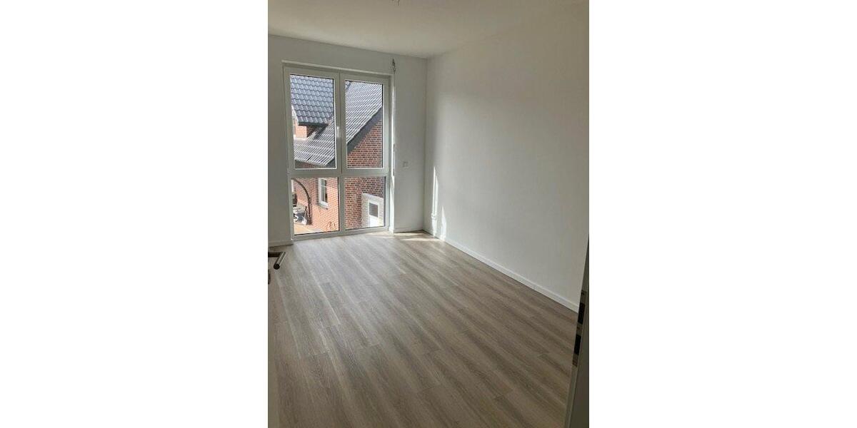 Reihenhaus Schloß Holte-Stukenbrock Stukenbrock - 5.5 Zimmer, 166 m&sup2;, 1.920&euro; | Angebot:26604364