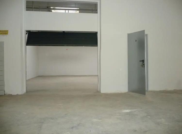 Lagerfläche in der Schulze Delitzsch Str. 16 in PB zimmer