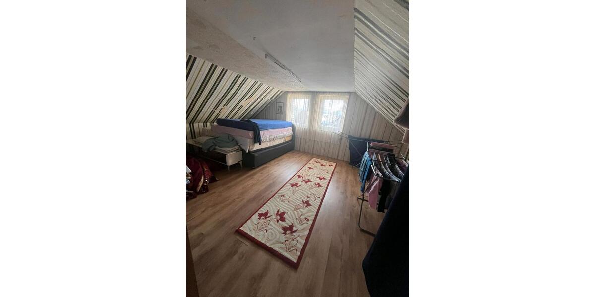 Einfamilienhaus Willebadessen - 9 Zimmer, 174 m&sup2;, 115.000&euro; | Angebot:26223462