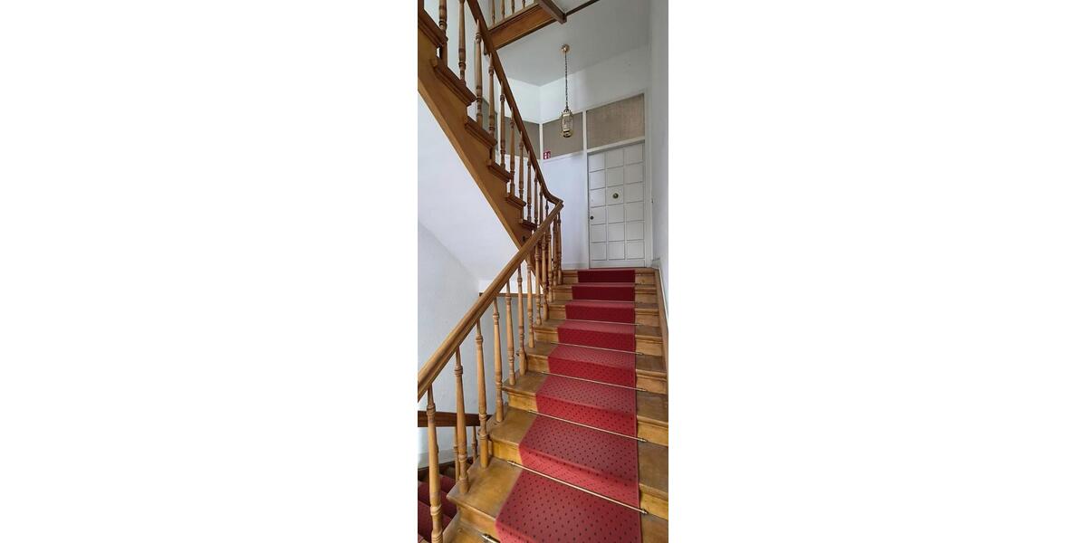 Etagenwohnung Lippstadt - 5 Zimmer, 154 m&sup2;, 1.375&euro; | Angebot:27600520