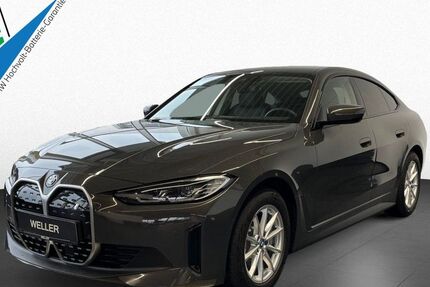 BMW i4 7.380 km 39.850 € Paderborn 33104