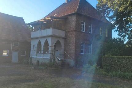 Haus Geseke - 7 Zimmer, 200 m&sup2;, 800.000&euro; | Angebot:27428303