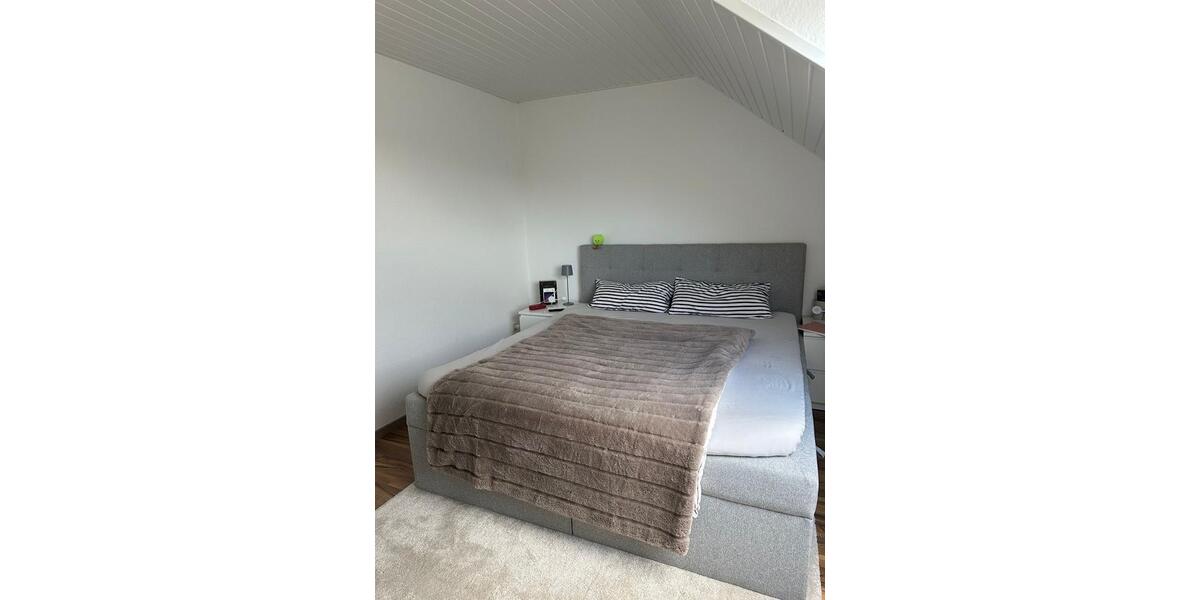 Dachgeschoßwohnung Verl - 3 Zimmer, 72 m&sup2;, 720&euro; | Angebot:26315049