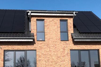 Haus Detmold Hakedahl - 5 Zimmer, 128 m&sup2;, 1.830&euro; | Angebot:26102691