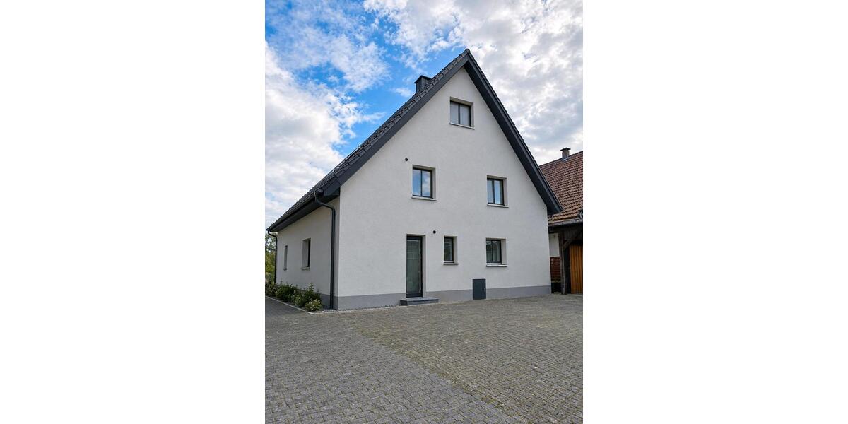 Einfamilienhaus Schlangen - 6 Zimmer, 145 m&sup2;, 1.750&euro; | Angebot:27615079