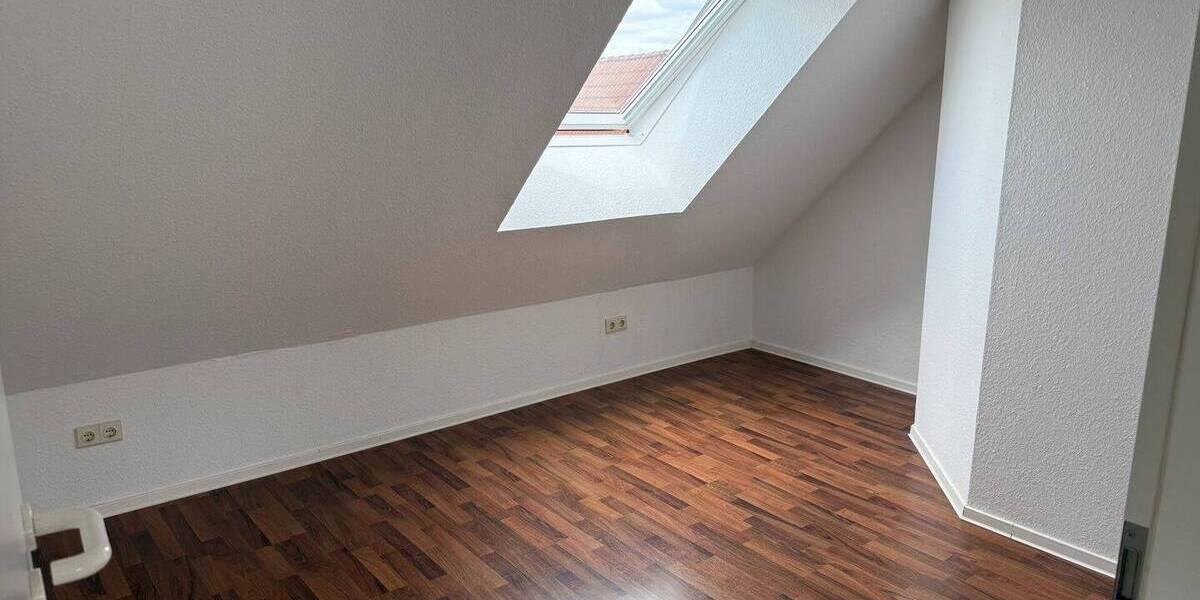 Etagenwohnung Paderborn Kernstadt - 3 Zimmer, 85 m&sup2;, 225.000&euro; | Angebot:26218023