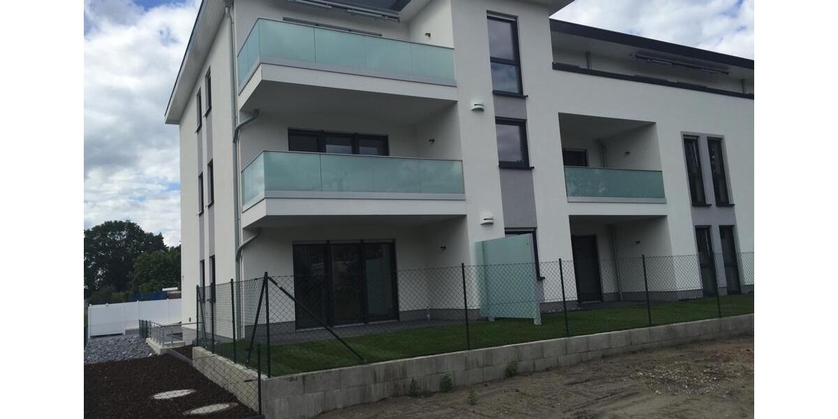 Etagenwohnung Schloß Holte-Stukenbrock Stukenbrock - 3 Zimmer, 107 m&sup2;, 950&euro; | Angebot:24727004