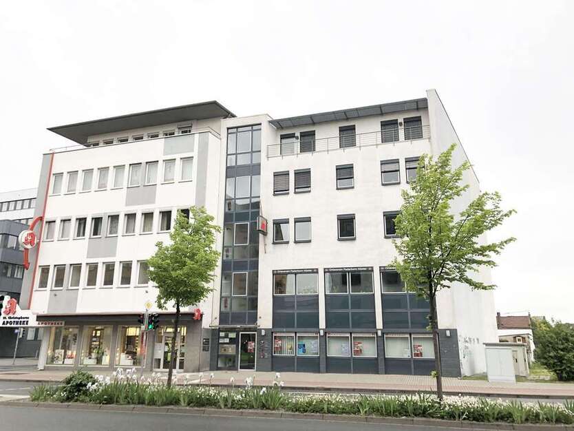 Büro in Paderborn 1.072,50 € 135 m²