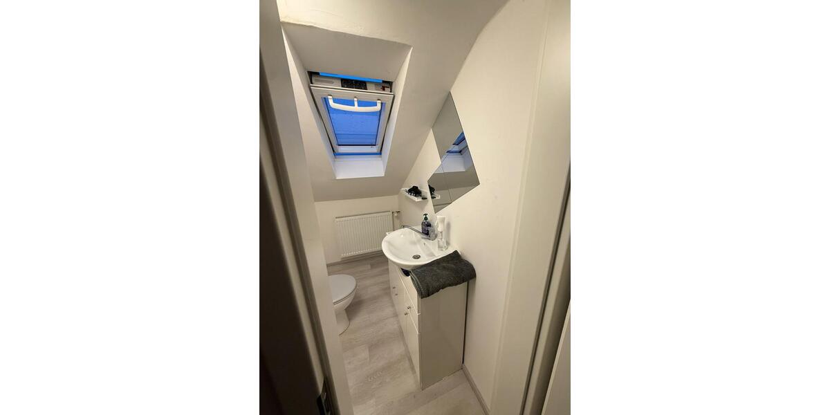 Dachgeschoßwohnung Horn-Bad Meinberg Bad Meinberg - 2 Zimmer, 40 m&sup2;, 380&euro; | Angebot:26337249