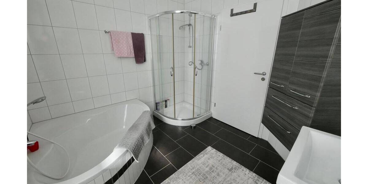 Doppelhaushälfte Schlangen - 5 Zimmer, 124 m&sup2;, 369.000&euro; | Angebot:26127823