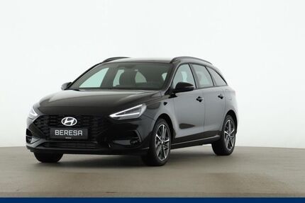 Hyundai i30 4.900 km 23.880 &euro; Detmold 32758