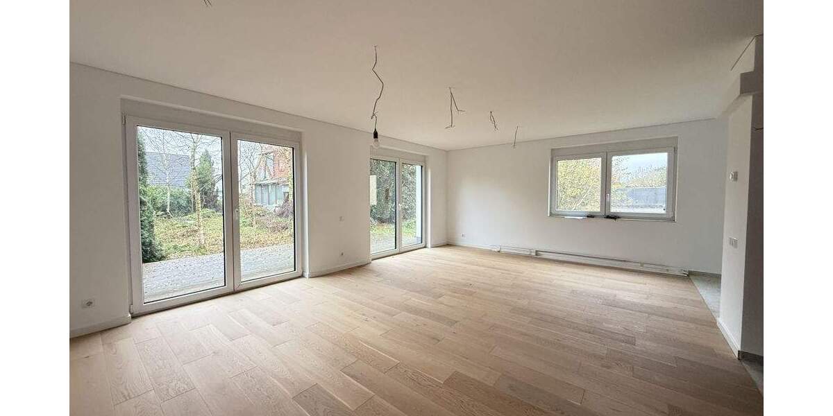 Doppelhaushälfte Schlangen / Oesterholz-Haustenbeck Oesterholz-Haustenbeck - 5 Zimmer, 465.000&euro; | Angebot:25746615