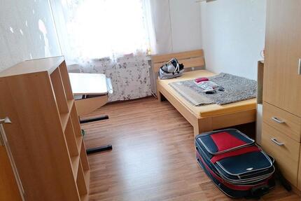 Wohnung Bad Wünnenberg - 5 Zimmer, 90 m&sup2;, 400&euro; | Angebot:26465548