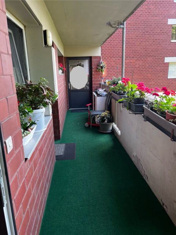 Charmante 2-Zimmer-Etagenwohnung mit Balkon und Stellplatz - Ihr neues Zuhause in Rheda-Wiedenbrück