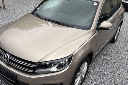 VW Tiguan 94.346 km 14.990 &euro; Paderborn 33104