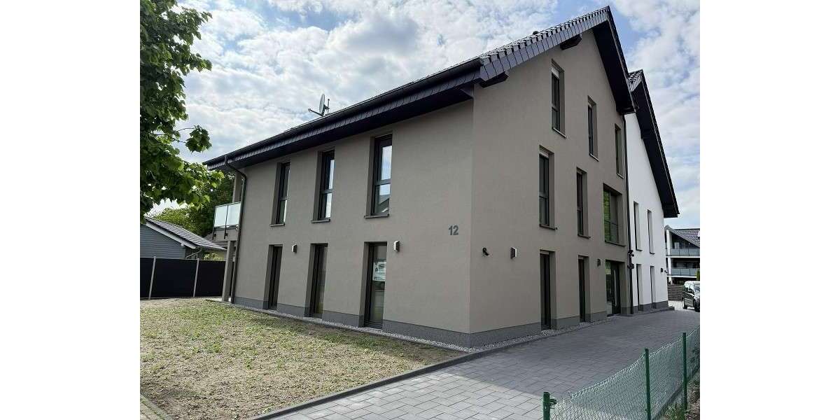 Etagenwohnung Schloß Holte-Stukenbrock Stukenbrock - 4 Zimmer, 103 m&sup2;, 399.500&euro; | Angebot:25563206