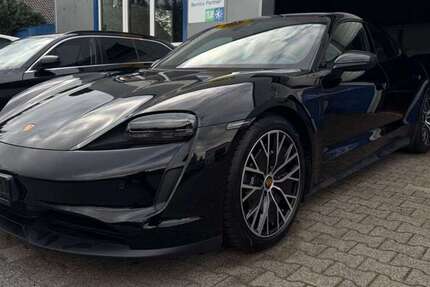 Porsche Taycan 18.000 km 67.999 € Bielefeld 33609