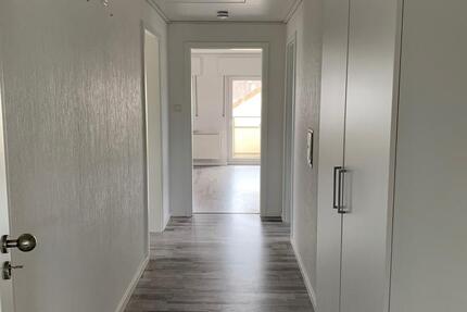 Wohnung Bad Driburg - 3 Zimmer, 75 m&sup2;, 500&euro; | Angebot:26462861