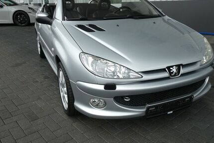 Peugeot 206 175.760 km 2.900 € Paderborn 33106