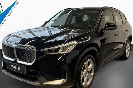 BMW iX1 12.368 km 34.780 &euro; Paderborn 33104