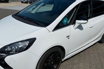 Opel Zafira 229.987 km 8.999 &euro; Paderborn 33106